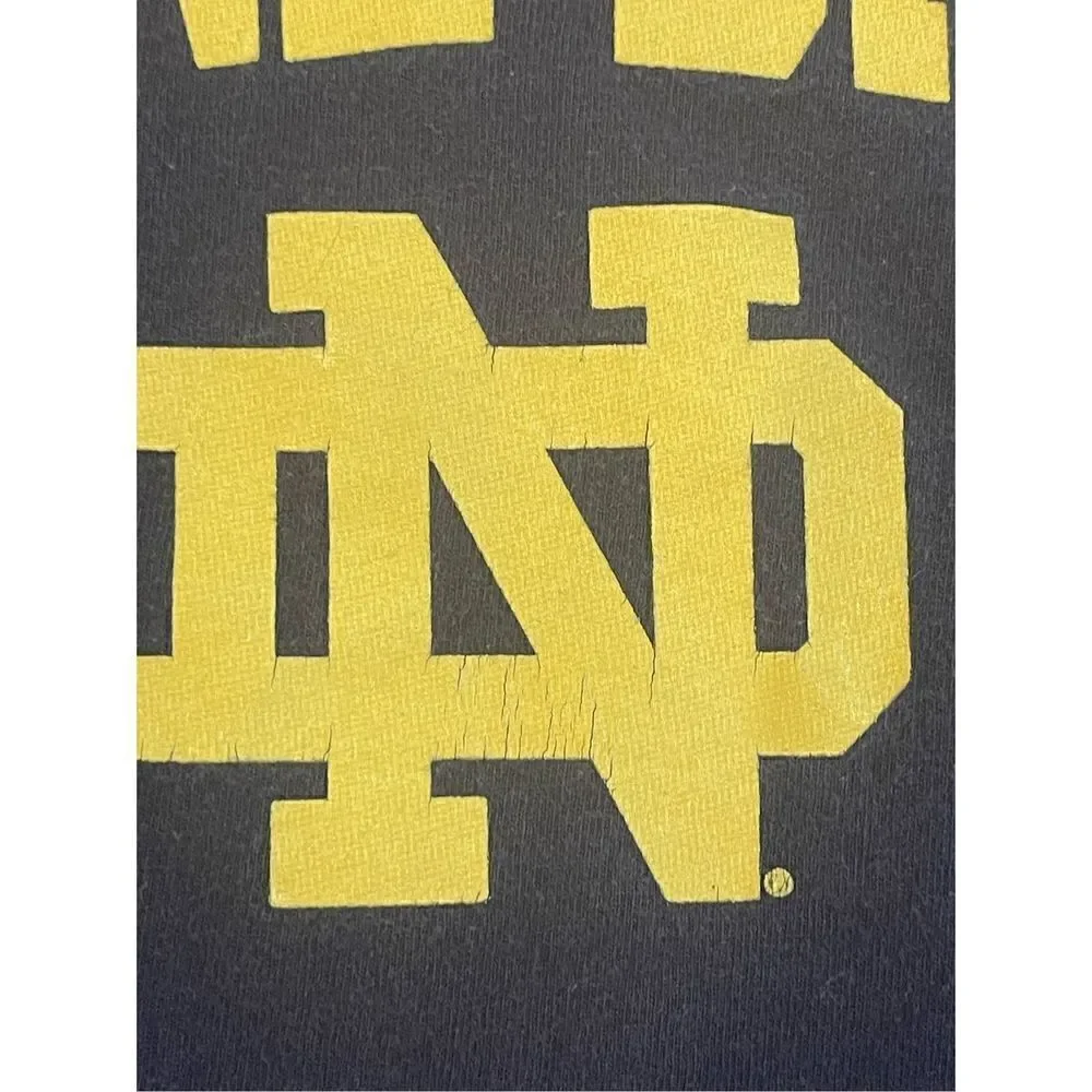 Notre Dame men’s navy t-shirt and baseball hat size large